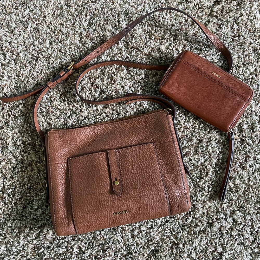 Fossil wallet and purse combo.